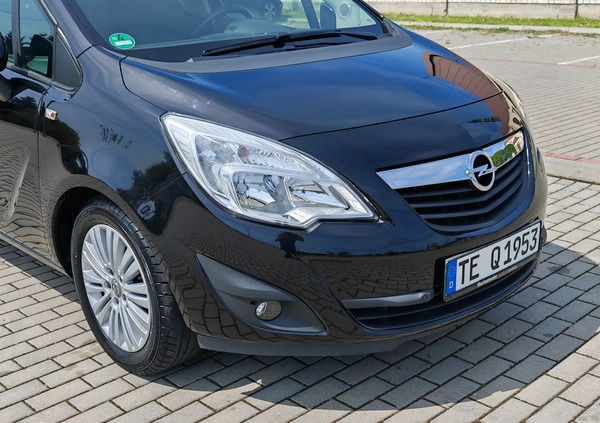 Opel Meriva cena 18900 przebieg: 160000, rok produkcji 2011 z Kolbuszowa małe 781